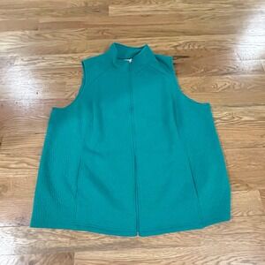 Croft & Barrow Womens Plus 2X Sleeveless Mock Neck Quilted Vest Top Green